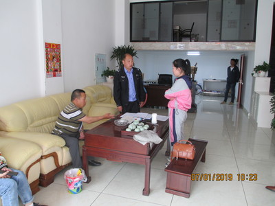 【人社局】縣勞動(dòng)保障監(jiān)察局與市場(chǎng)監(jiān)管部門開(kāi)展聯(lián)合執(zhí)法檢查